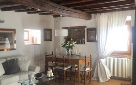 Luxury Apartment Sutri Center